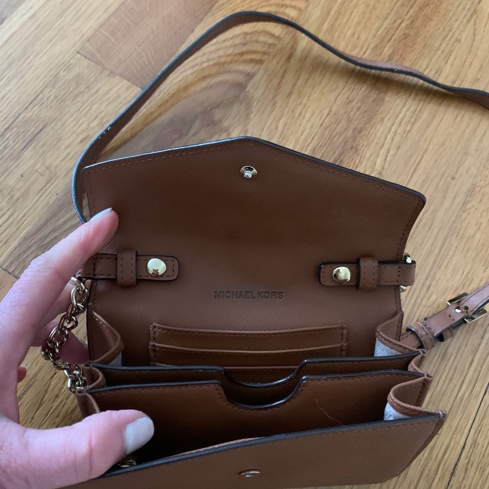Micheal Kors Cross Body Bag